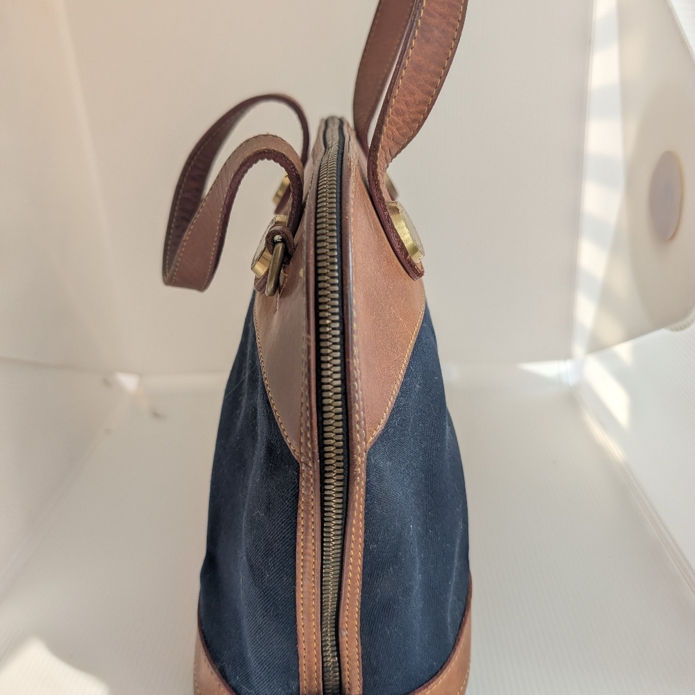 Vintage Dooney & Bourke No. B06640 Cabriolet Zip Satchel, Navy Canvas & Leather - Picture 9 of 15